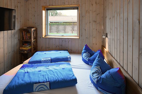Schlafzimmer mit Doppelbetten 160 x 200 cm
